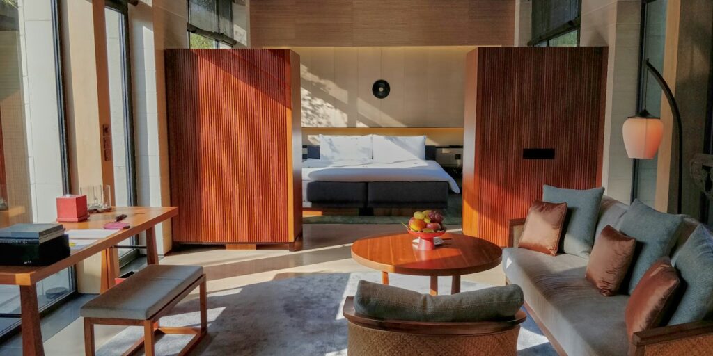 Executive Suite Hotel Reservation
